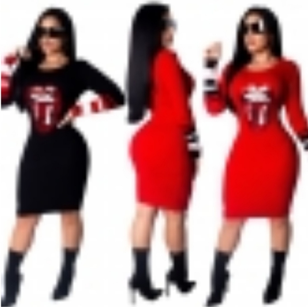 Jagger mouth dresses